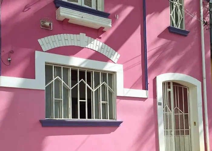 A Pousada Uma Casinha Rosa No Pacaembu São Paulo